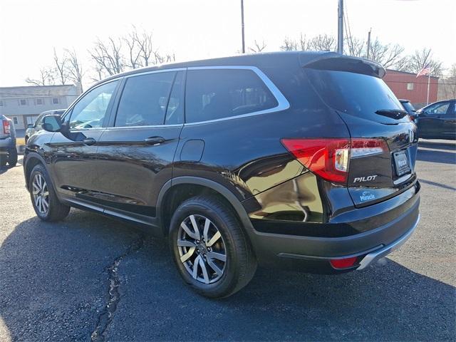 used 2021 Honda Pilot car, priced at $28,020