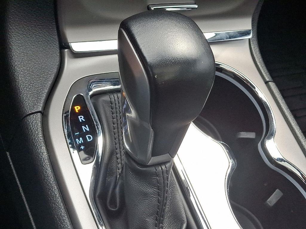 used 2022 Jeep Grand Cherokee WK car, priced at $26,735