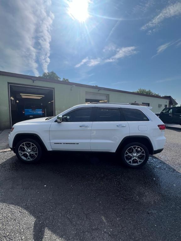 used 2022 Jeep Grand Cherokee WK car, priced at $29,323