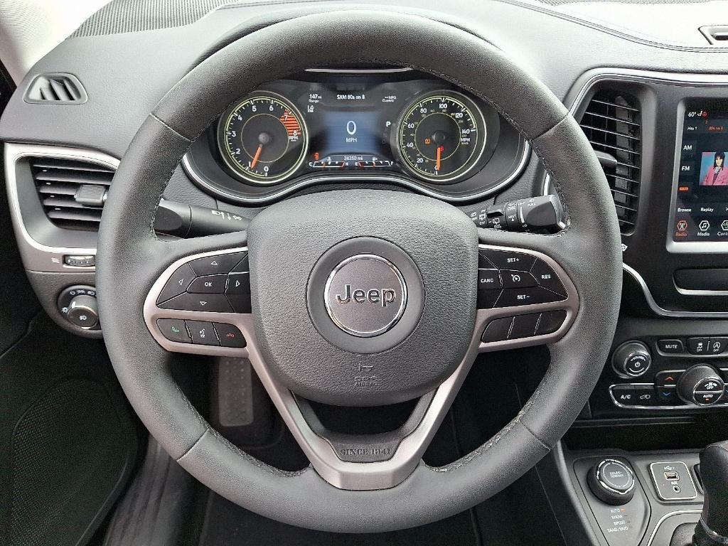 used 2022 Jeep Cherokee car, priced at $24,295