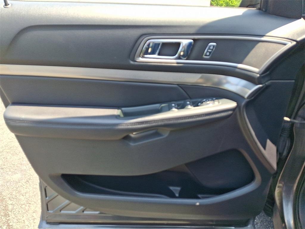 used 2019 Ford Explorer car, priced at $20,995