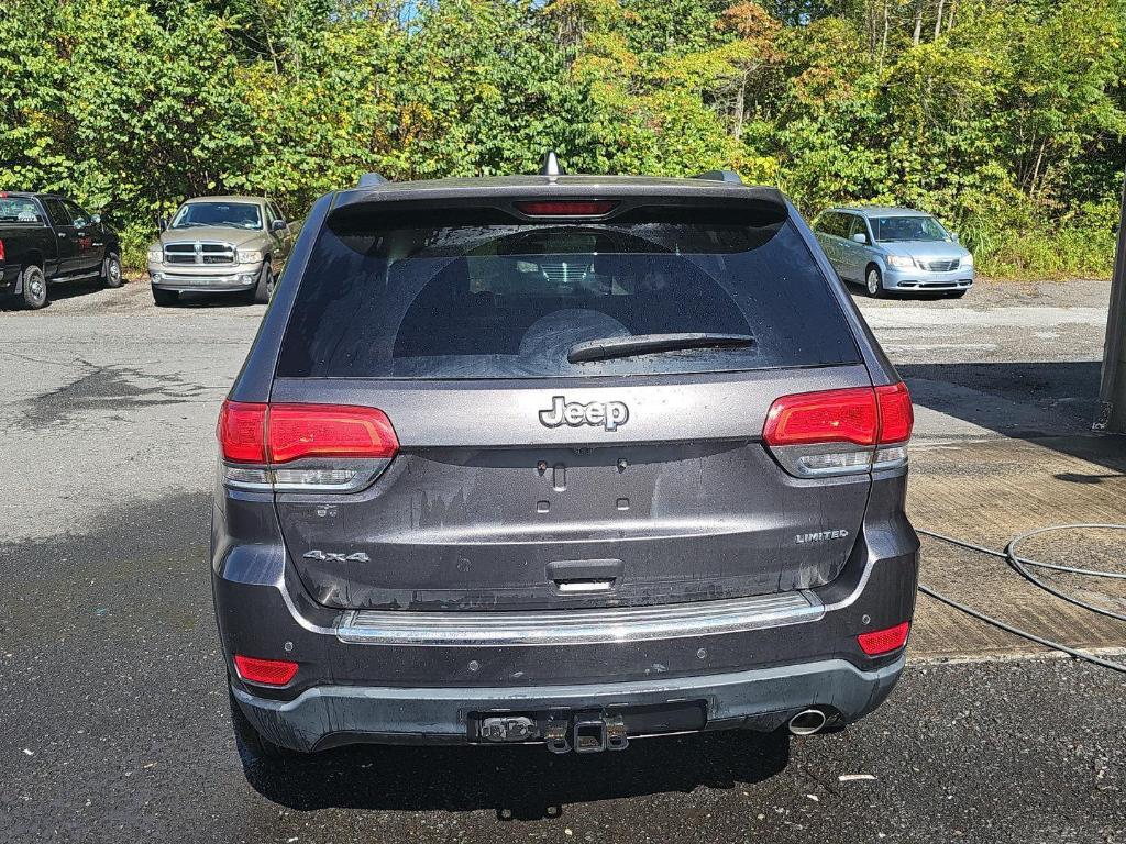 used 2017 Jeep Grand Cherokee car, priced at $15,995