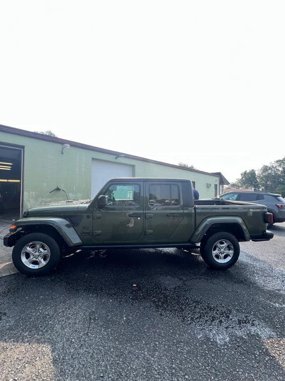 used 2021 Jeep Gladiator car