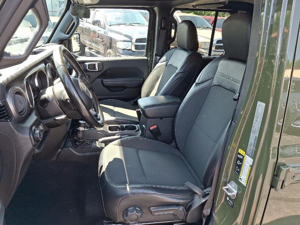 used 2021 Jeep Gladiator car, priced at $31,399