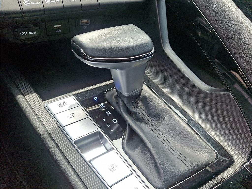 used 2023 Hyundai Elantra car, priced at $19,995