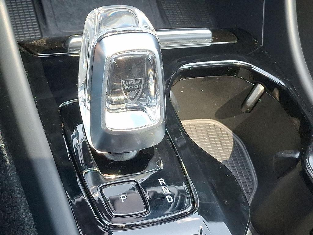 used 2024 Volvo XC40 car, priced at $30,173
