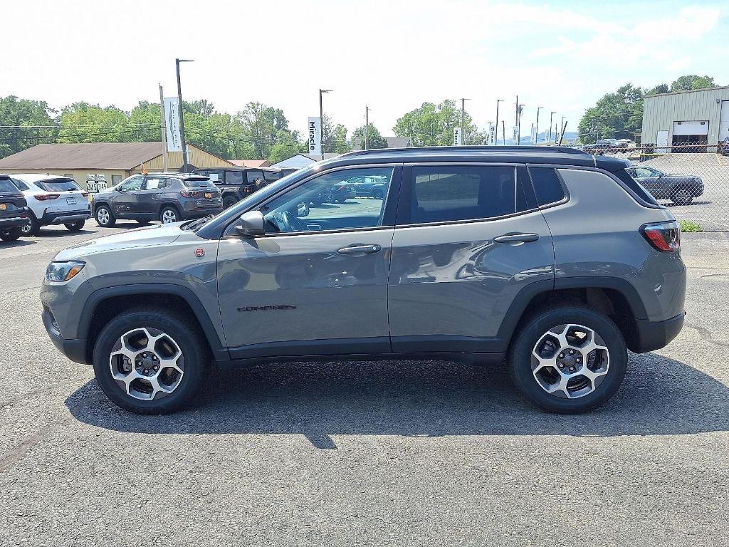 used 2022 Jeep Compass car, priced at $23,551