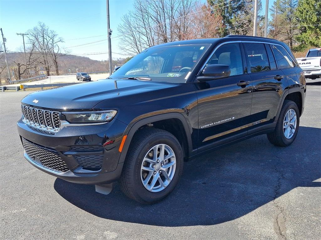 new 2025 Jeep Grand Cherokee car, priced at $38,469