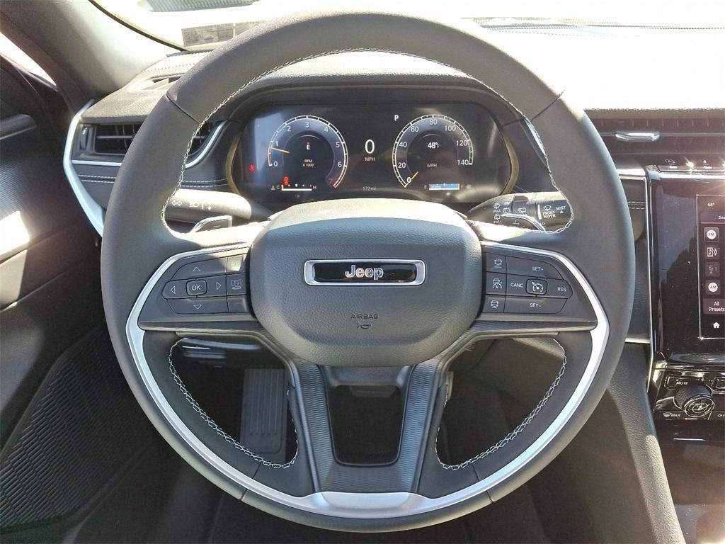 new 2025 Jeep Grand Cherokee car, priced at $38,469