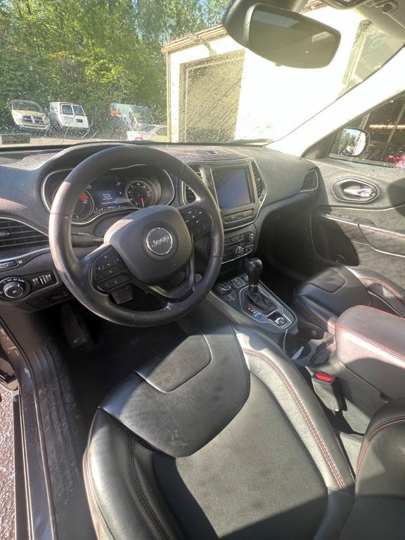 used 2022 Jeep Cherokee car