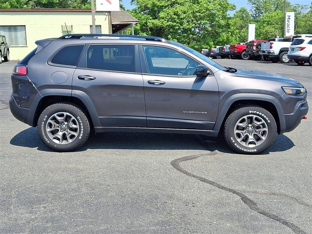 used 2022 Jeep Cherokee car, priced at $24,995