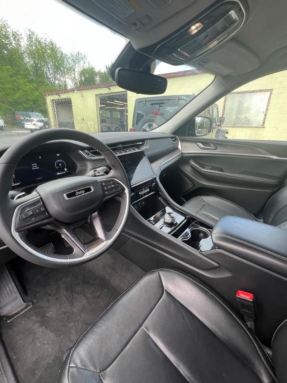 used 2023 Jeep Grand Cherokee car, priced at $31,678