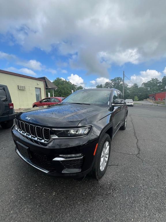 used 2023 Jeep Grand Cherokee car, priced at $31,678