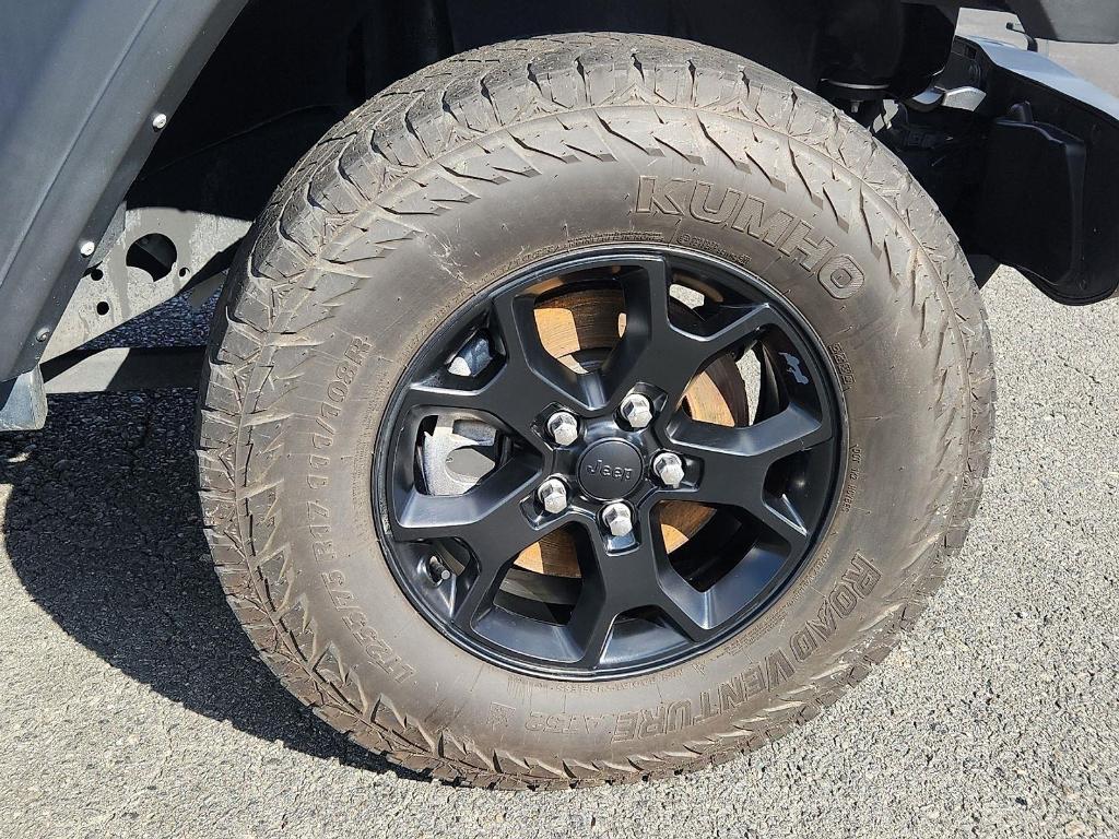 used 2021 Jeep Wrangler Unlimited car, priced at $31,250