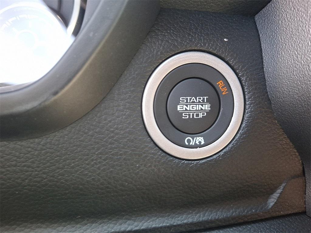 new 2025 Ram 1500 car, priced at $59,590