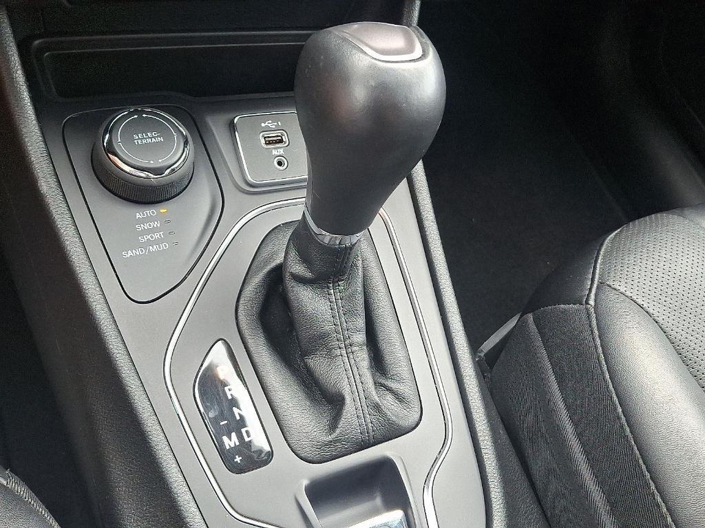 used 2022 Jeep Cherokee car, priced at $21,580