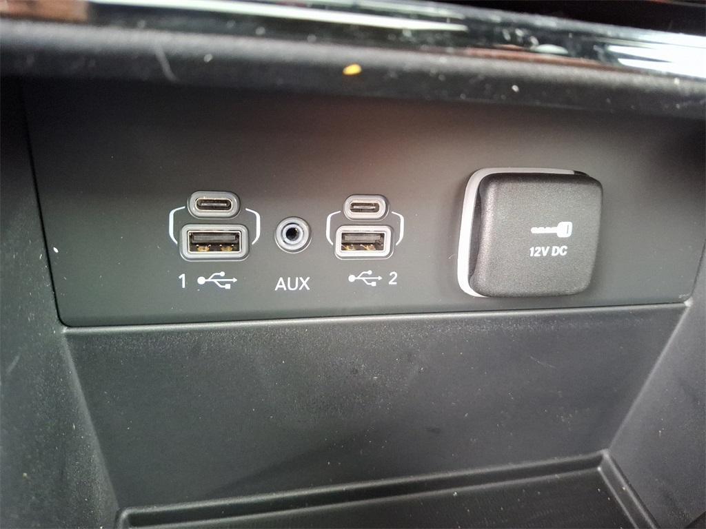 new 2025 Jeep Grand Cherokee car, priced at $47,311