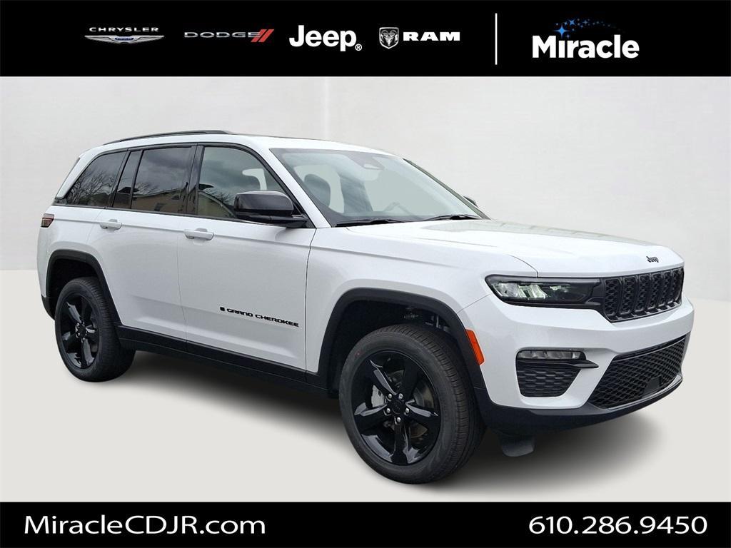 new 2025 Jeep Grand Cherokee car, priced at $49,925