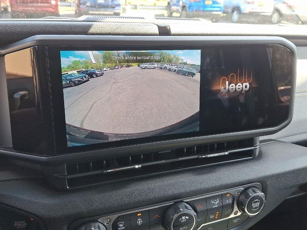 new 2025 Jeep Wrangler car, priced at $40,627