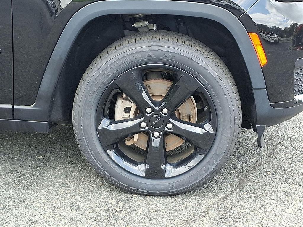 used 2021 Jeep Grand Cherokee L car, priced at $30,275
