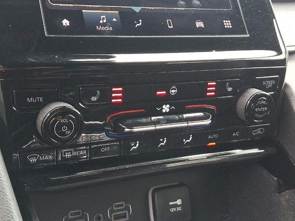 used 2021 Jeep Grand Cherokee L car, priced at $30,275