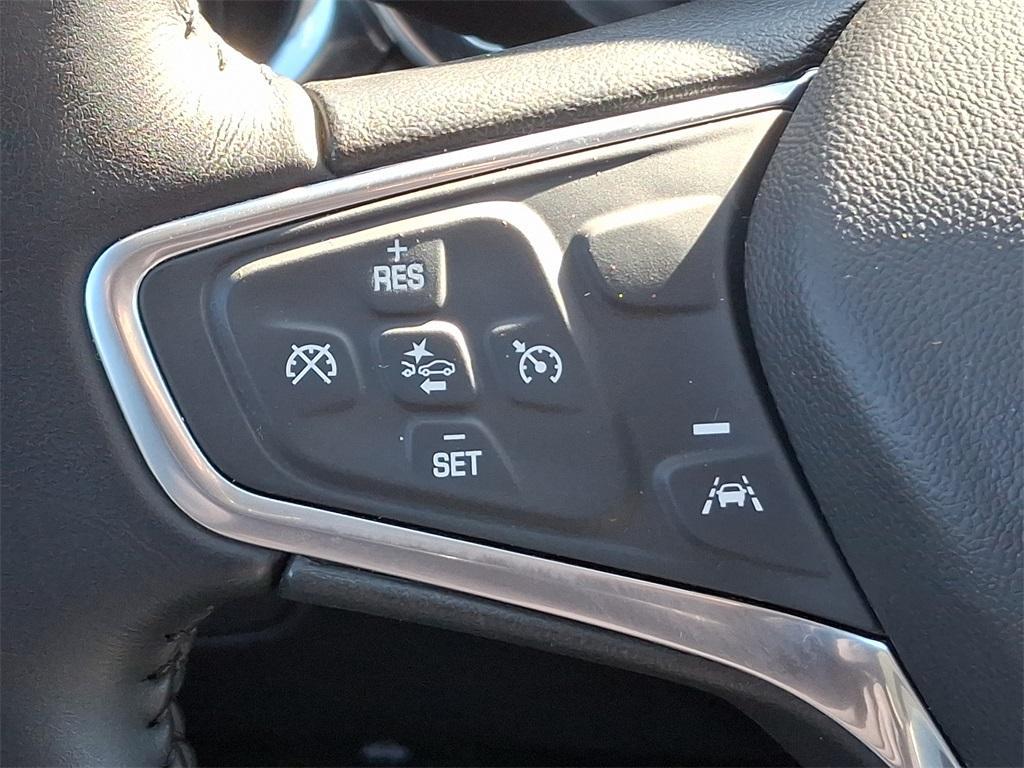 used 2022 Chevrolet Equinox car, priced at $21,995