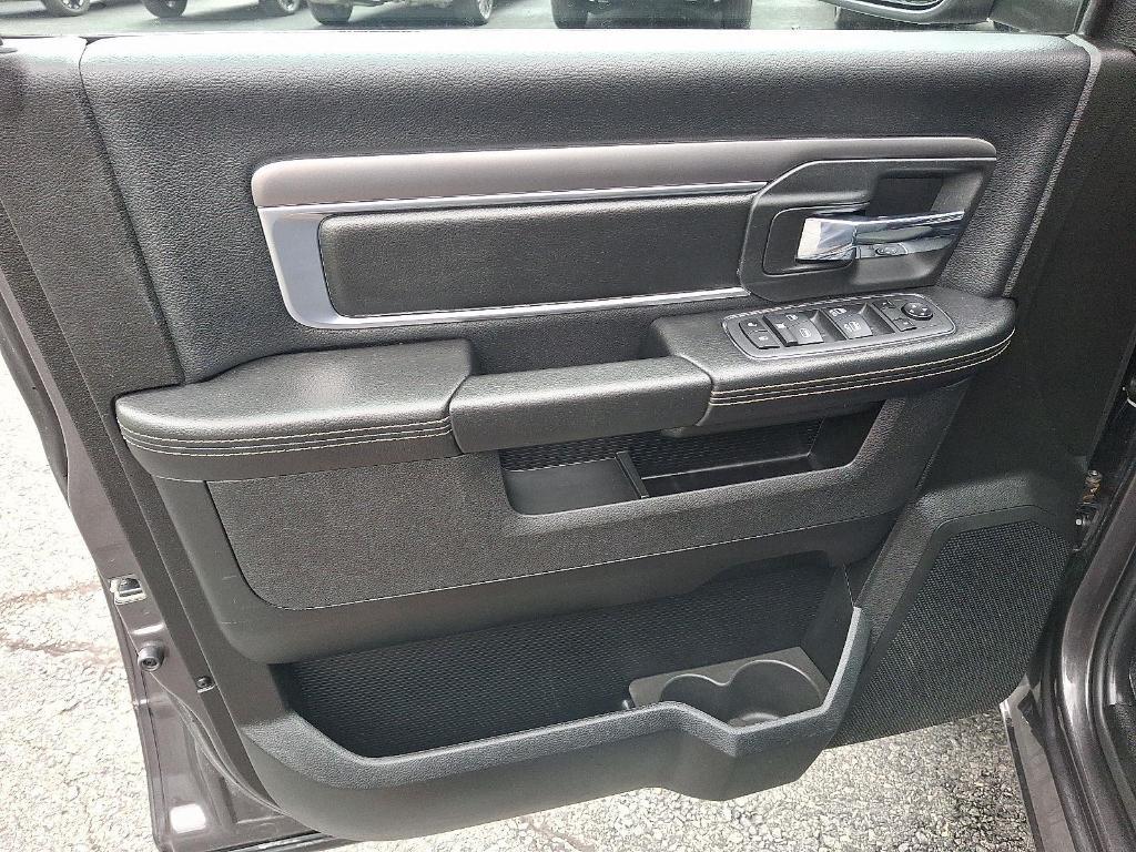 used 2022 Ram 1500 Classic car, priced at $29,995
