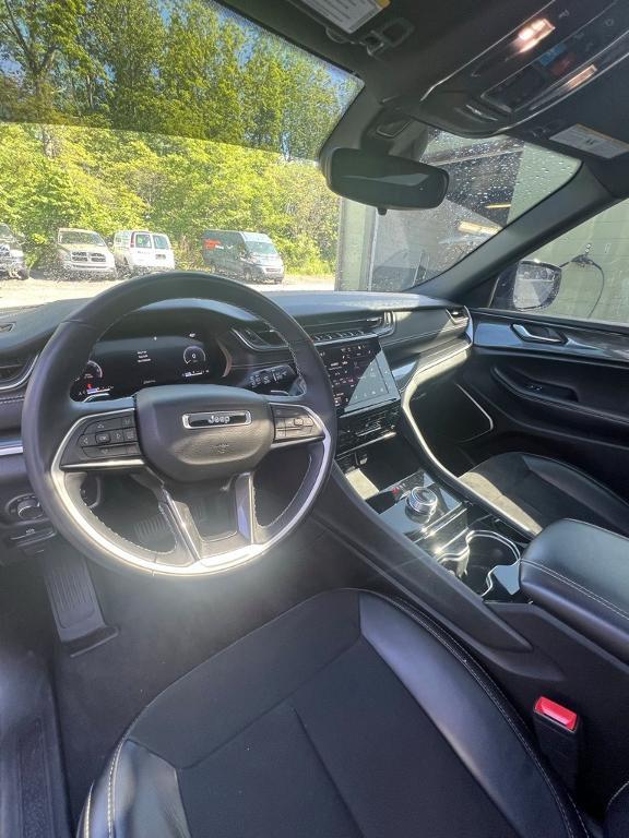 used 2022 Jeep Grand Cherokee L car, priced at $33,995