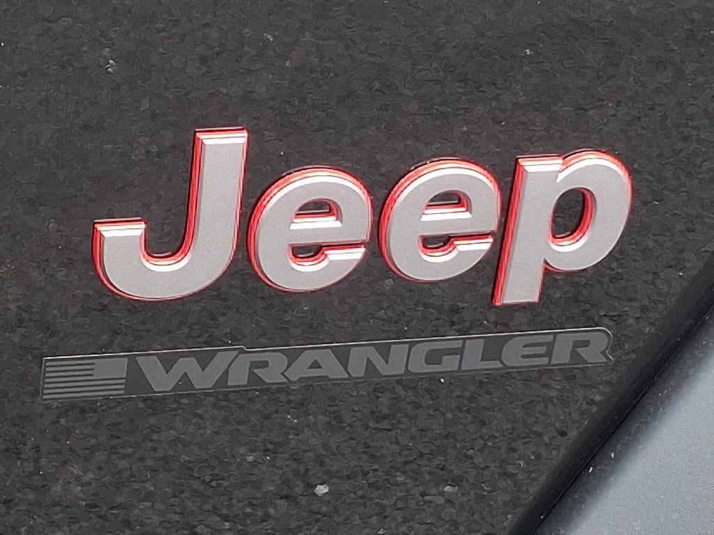 new 2025 Jeep Wrangler car, priced at $55,899