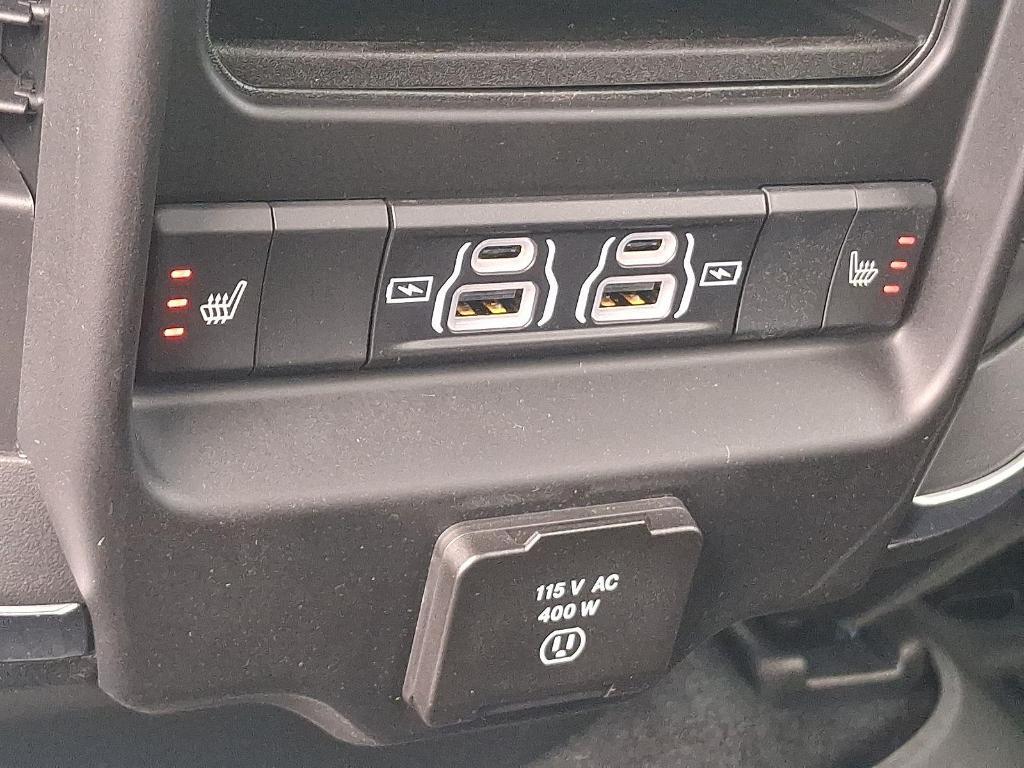 new 2025 Ram 1500 car, priced at $58,557