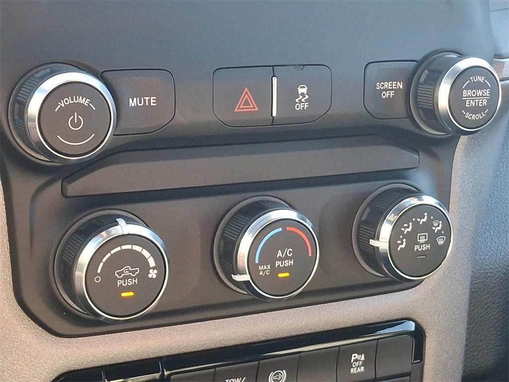 new 2024 Ram 3500 car, priced at $68,039