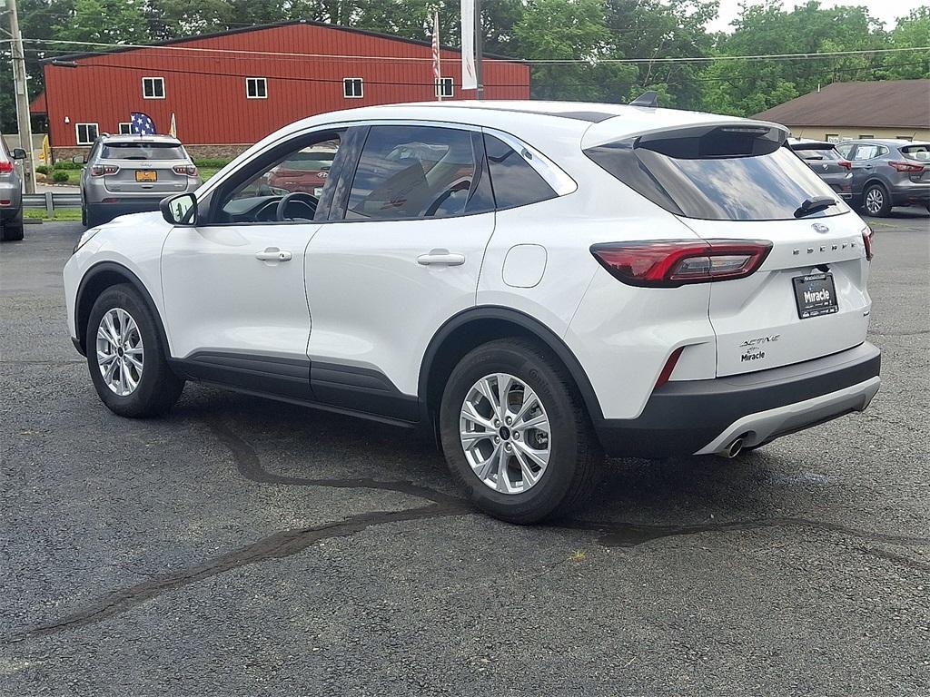 used 2023 Ford Escape car, priced at $24,580