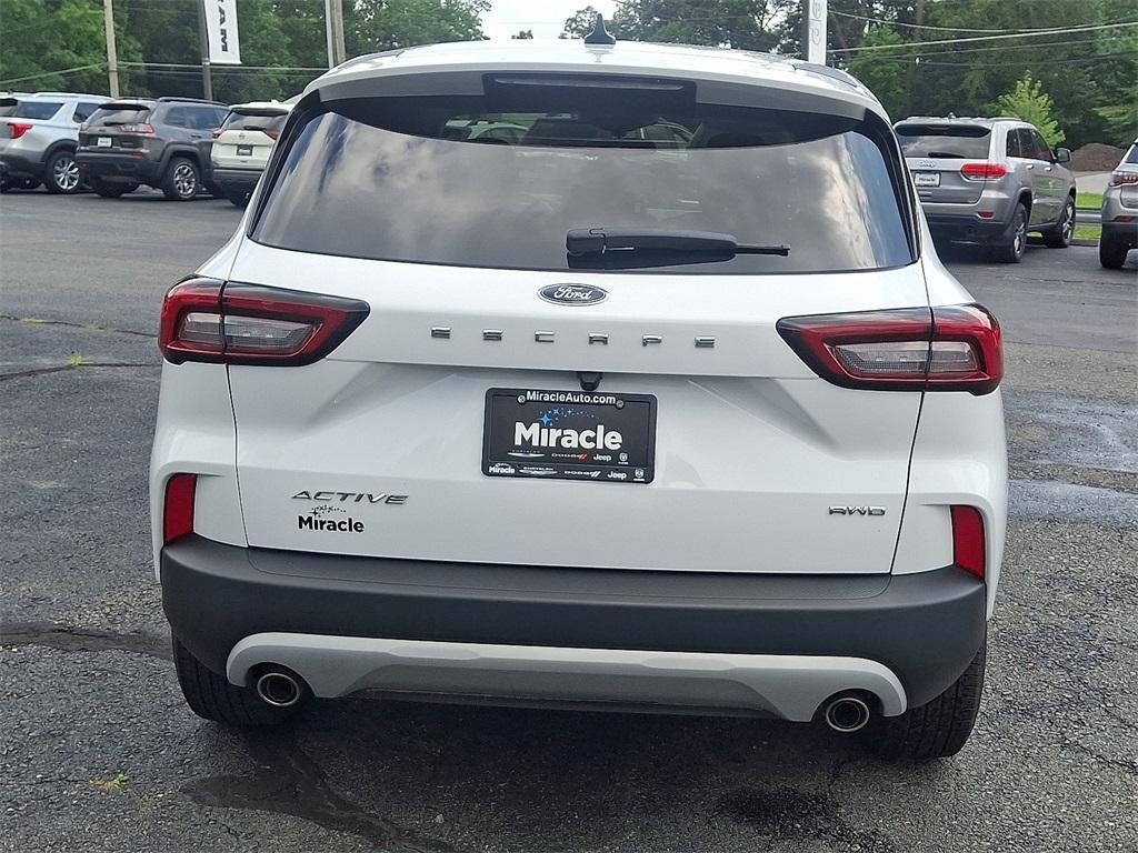 used 2023 Ford Escape car, priced at $24,580
