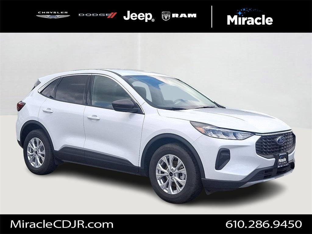 used 2023 Ford Escape car, priced at $24,580
