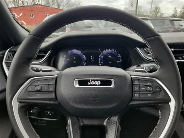 new 2024 Jeep Grand Cherokee L car, priced at $40,675