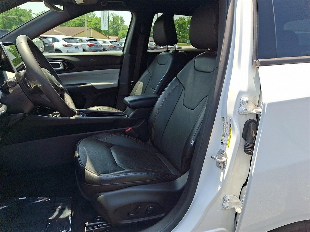 used 2023 Jeep Compass car, priced at $26,278