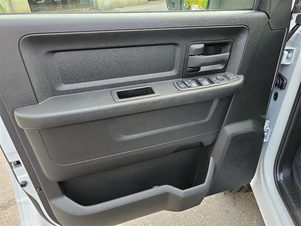 new 2024 Ram 2500 car, priced at $58,220