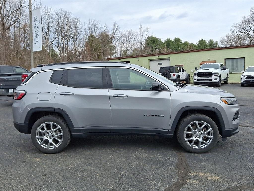 used 2022 Jeep Compass car, priced at $25,126