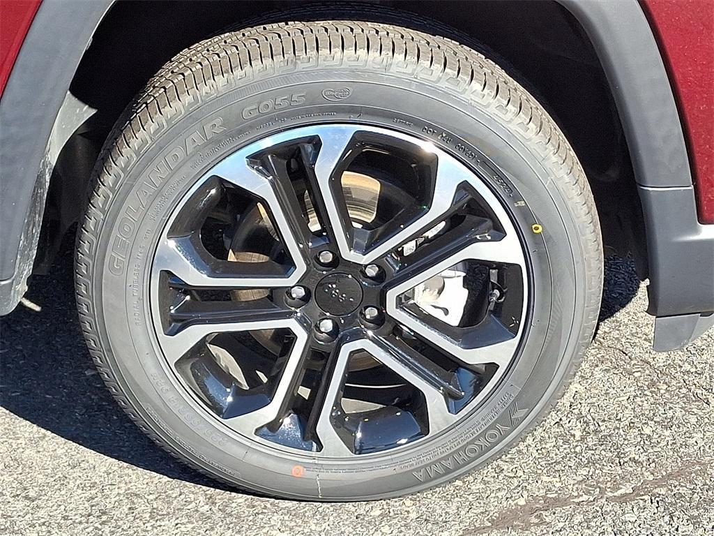 used 2022 Jeep Compass car, priced at $22,399
