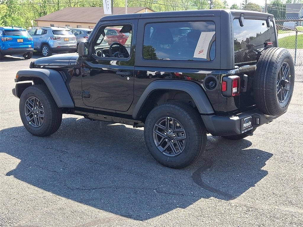 new 2025 Jeep Wrangler car, priced at $43,704