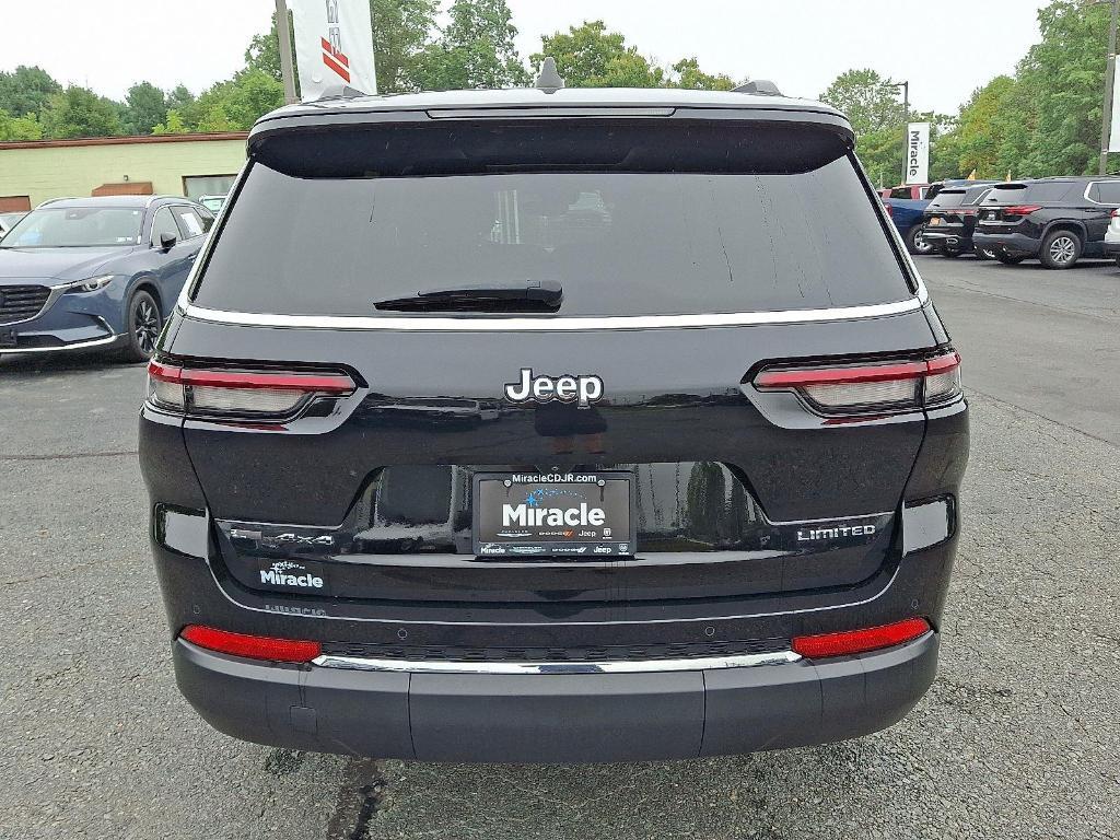 used 2022 Jeep Grand Cherokee L car, priced at $30,832