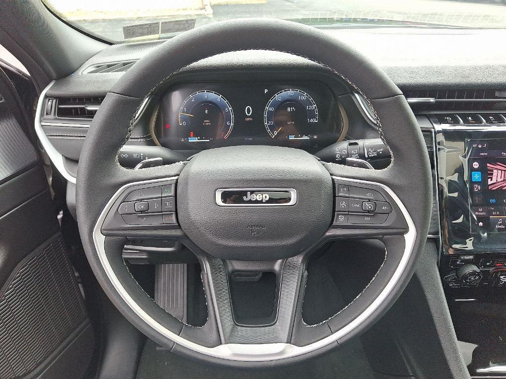 new 2025 Jeep Grand Cherokee car, priced at $40,836