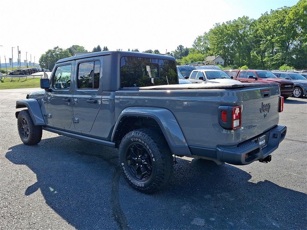 used 2021 Jeep Gladiator car, priced at $31,423