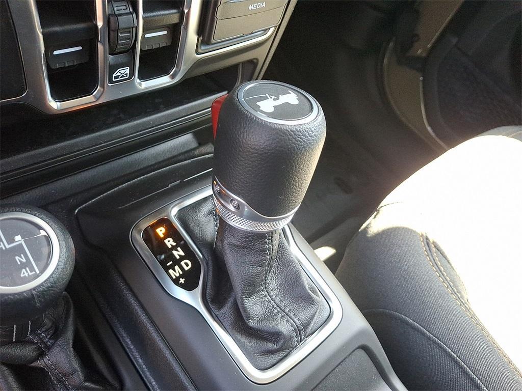 new 2025 Jeep Wrangler car, priced at $49,368