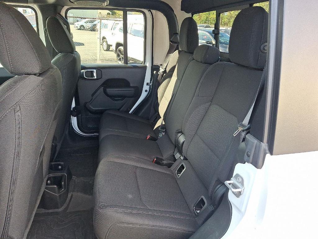 used 2022 Jeep Gladiator car, priced at $31,995