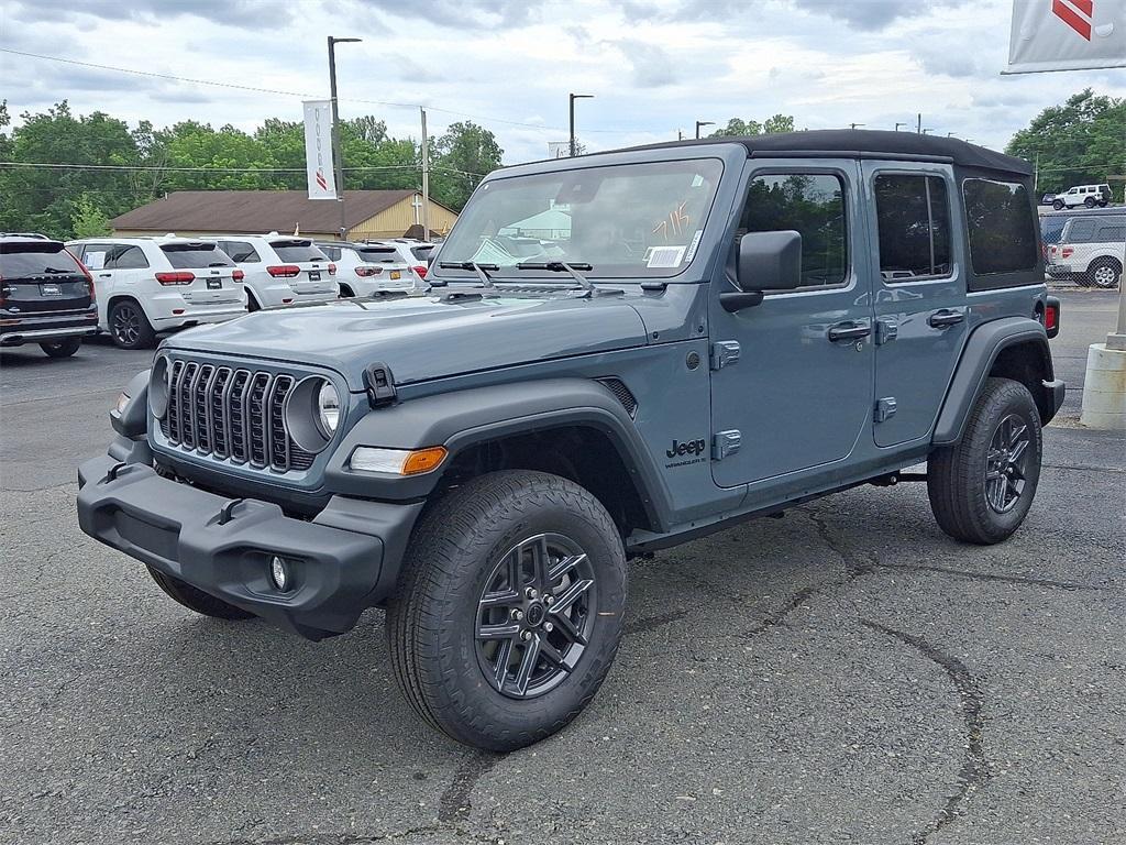 new 2025 Jeep Wrangler car, priced at $42,484