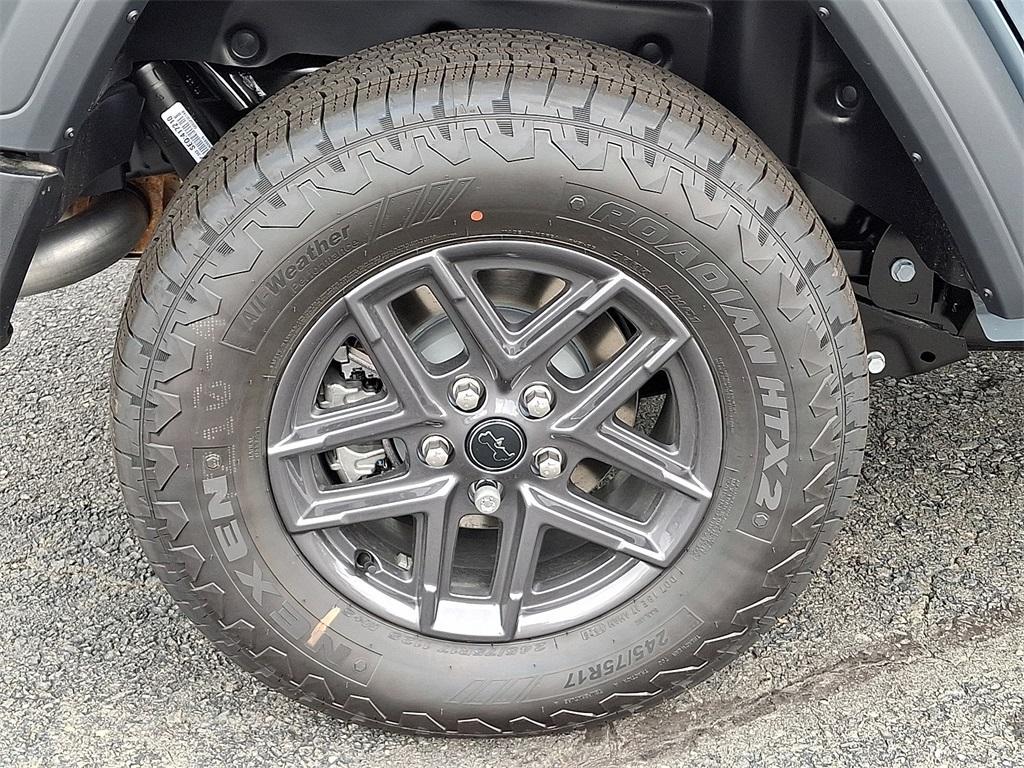 new 2025 Jeep Wrangler car, priced at $42,484