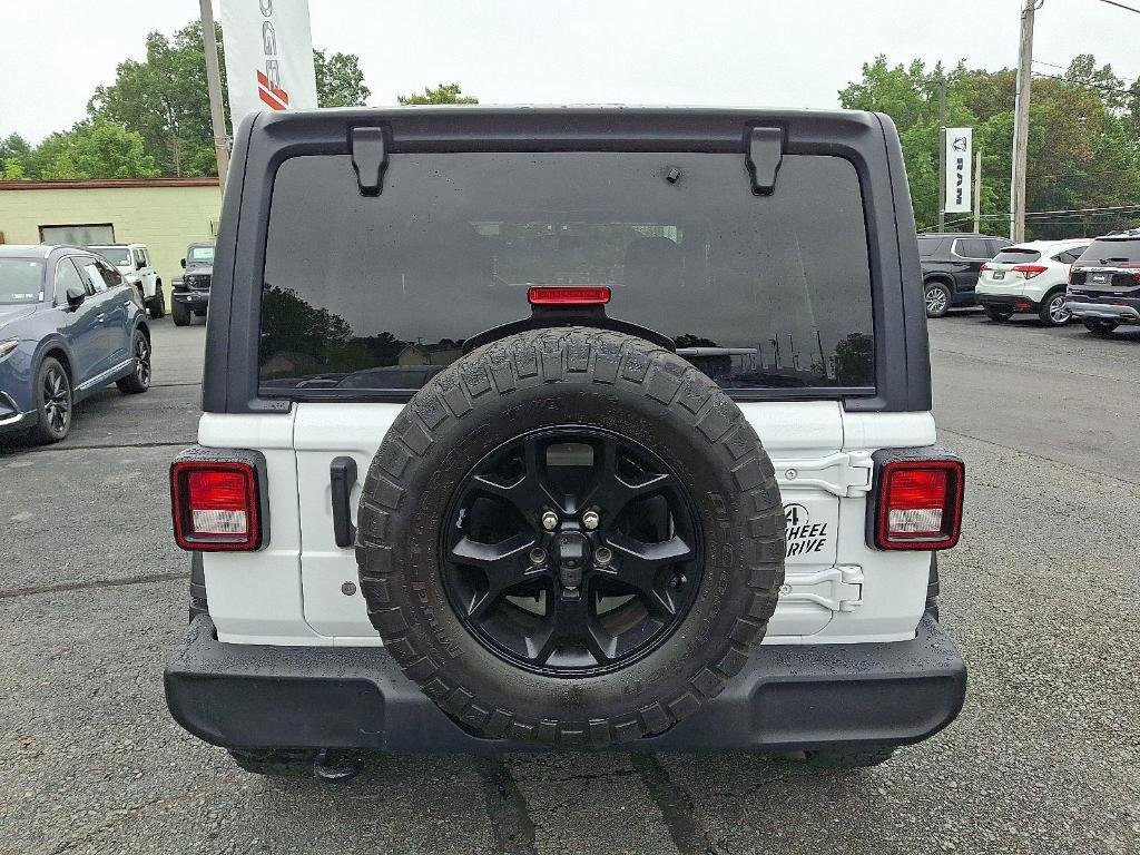 used 2021 Jeep Wrangler Unlimited car, priced at $29,291