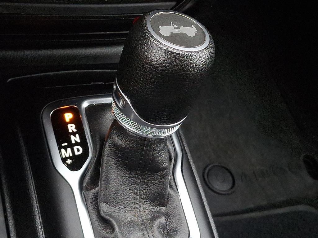 used 2021 Jeep Wrangler Unlimited car, priced at $29,291