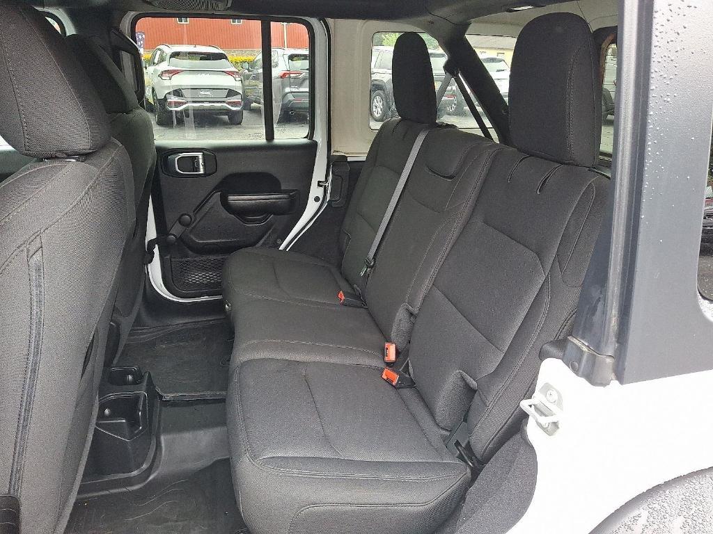 used 2021 Jeep Wrangler Unlimited car, priced at $29,291